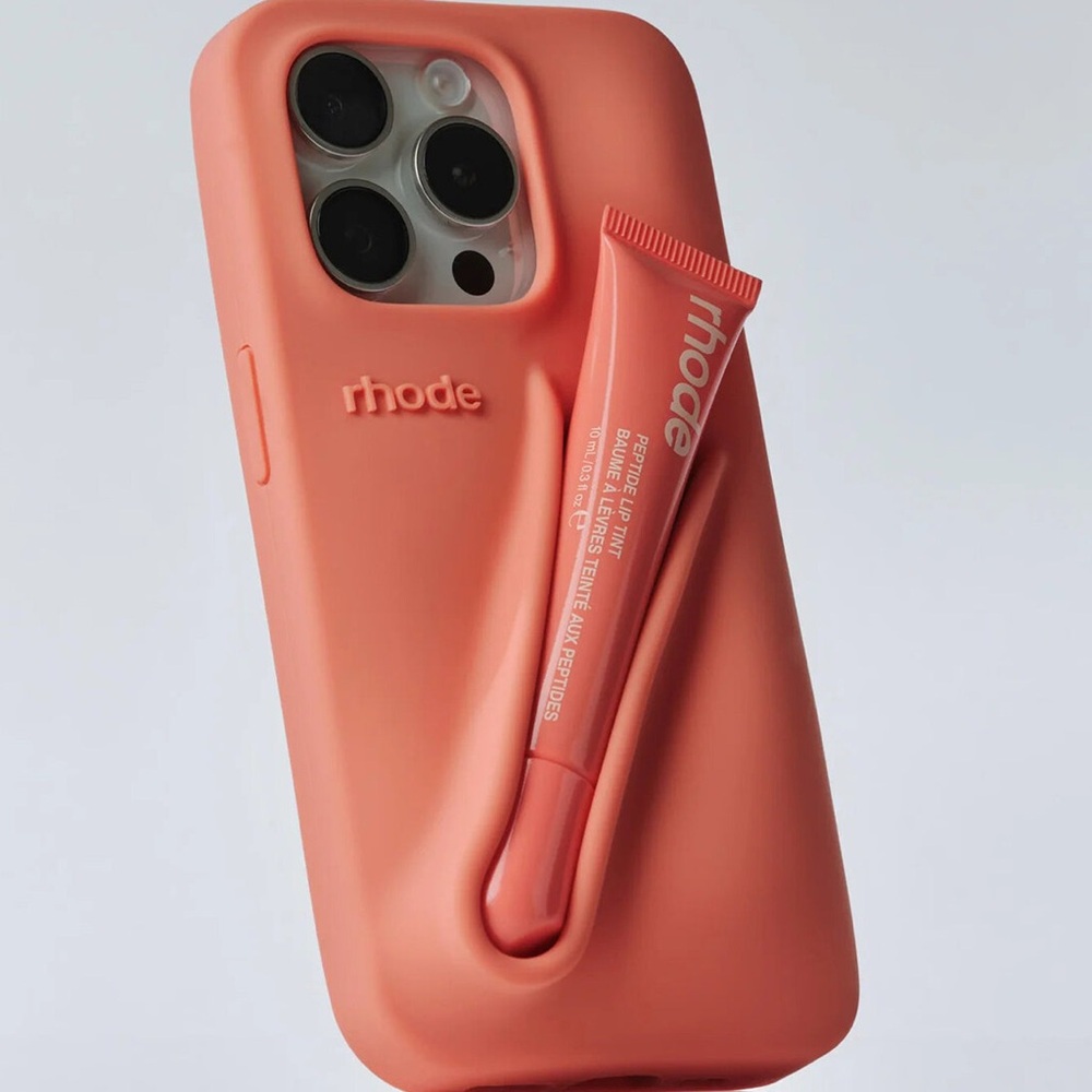 Rhode Peach Pit 🍑🧡 LIMITED EDITION
14 pro max/15 pro max ✅Guaranteed Authentic